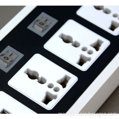 Power strip of universal standard, with 4 individual socket outlets + 2 USB plugs, extension cord